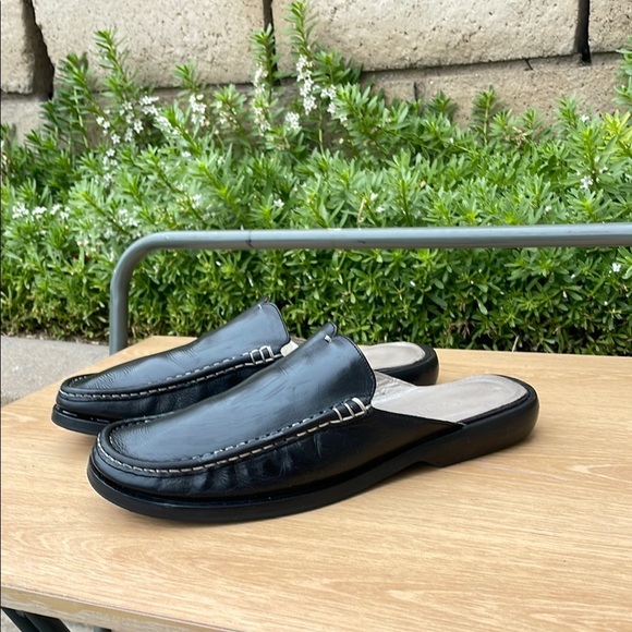 Cole Haan Shoes - COLE HAAN BLACK LEATHER LOAFER SLIDES Made in Italy Size 8